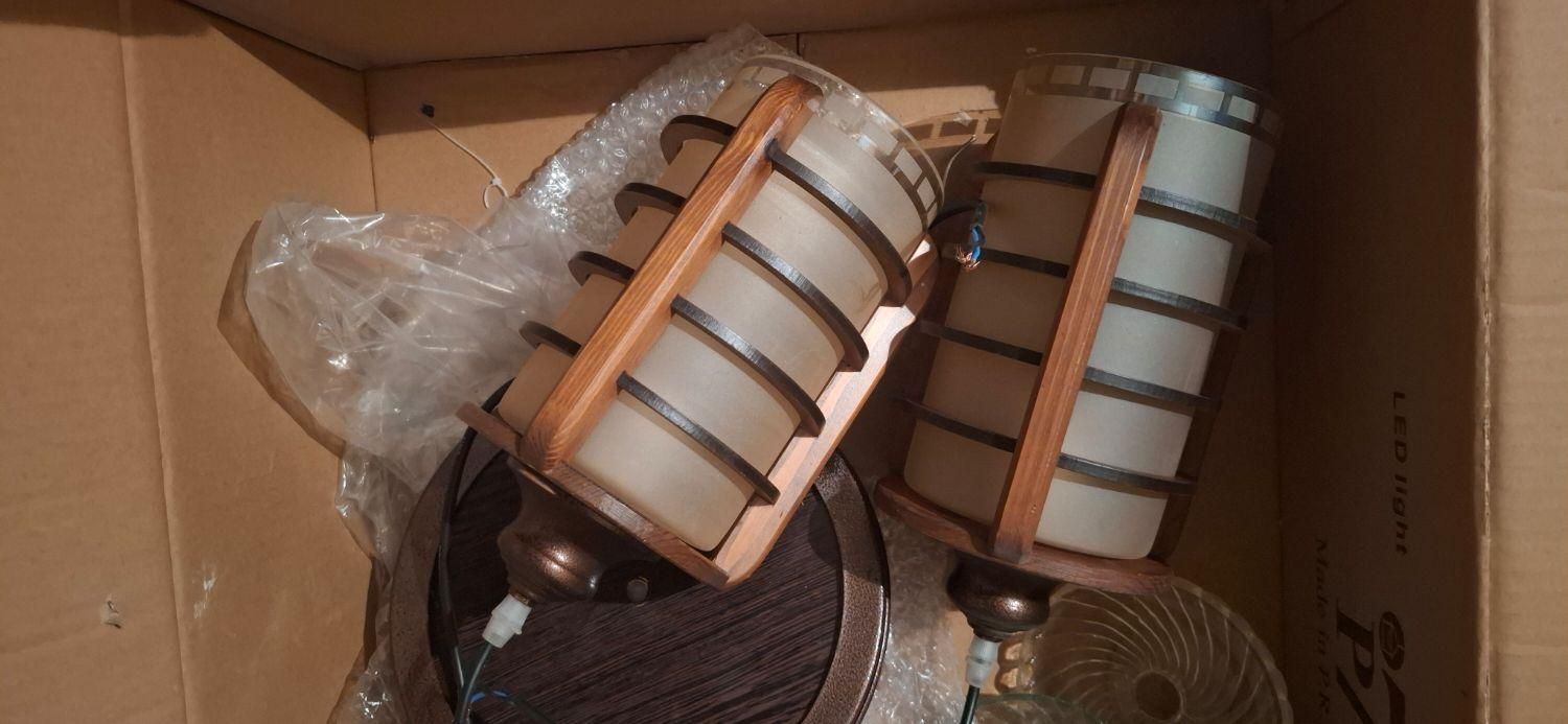 لوستر دوشاخه چوبی|لوستر و چراغ آویز|اراک, |دیوار