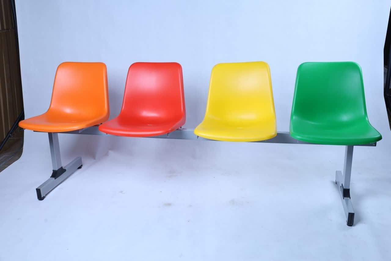 صندلی انتظار نیمکتی در رنگبندی متنوع|صندلی و نیمکت|نجفآباد, یزدانشهر|دیوار