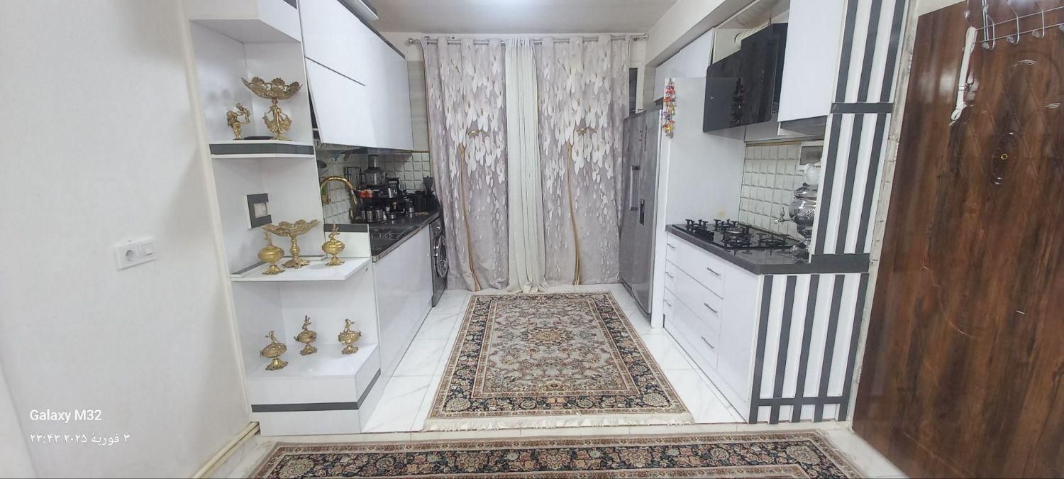 فروش یا معاوضه آپارتمان دوبلکس طبقه آخر ۲ خوابه|فروش آپارتمان|نسیمشهر, |دیوار