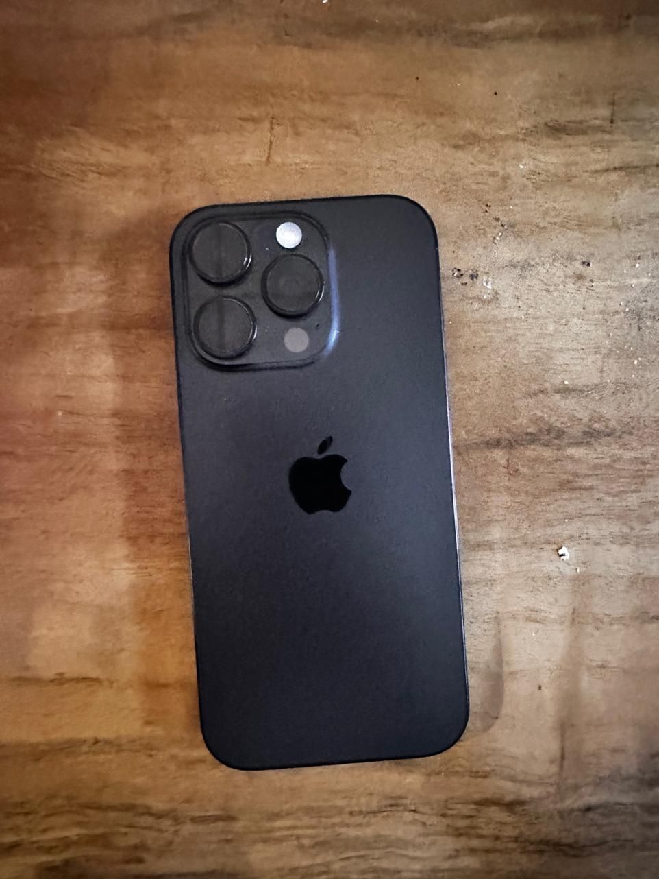 اپل iPhone 16 Pro با حافظهٔ ۲۵۶ گیگابایت|موبایل|شیراز, شهرک گلستان|دیوار