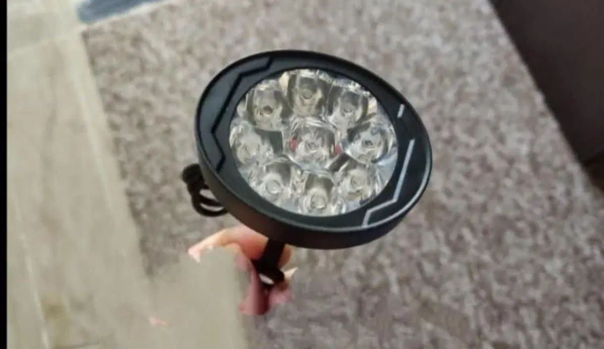 فروش عمده پروژکتور LED موتور ماشین|قطعات یدکی و لوازم جانبی|رشت, استقامت ۱|دیوار
