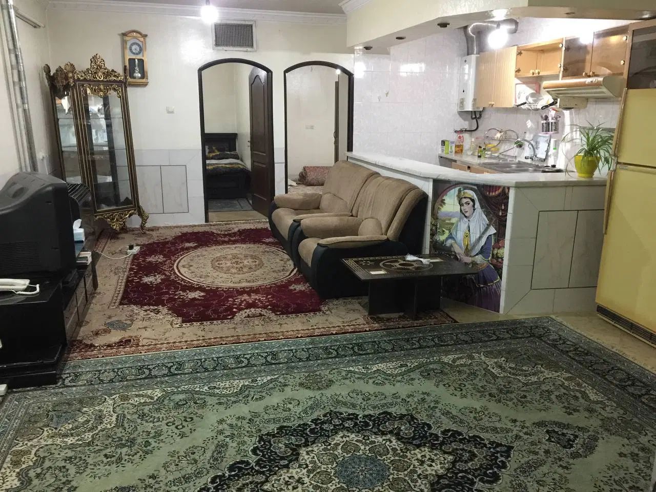 فروش فرش و مبل و بوفه تخت خواب|عمده‌فروشی|اصفهان, دوطفلان|دیوار
