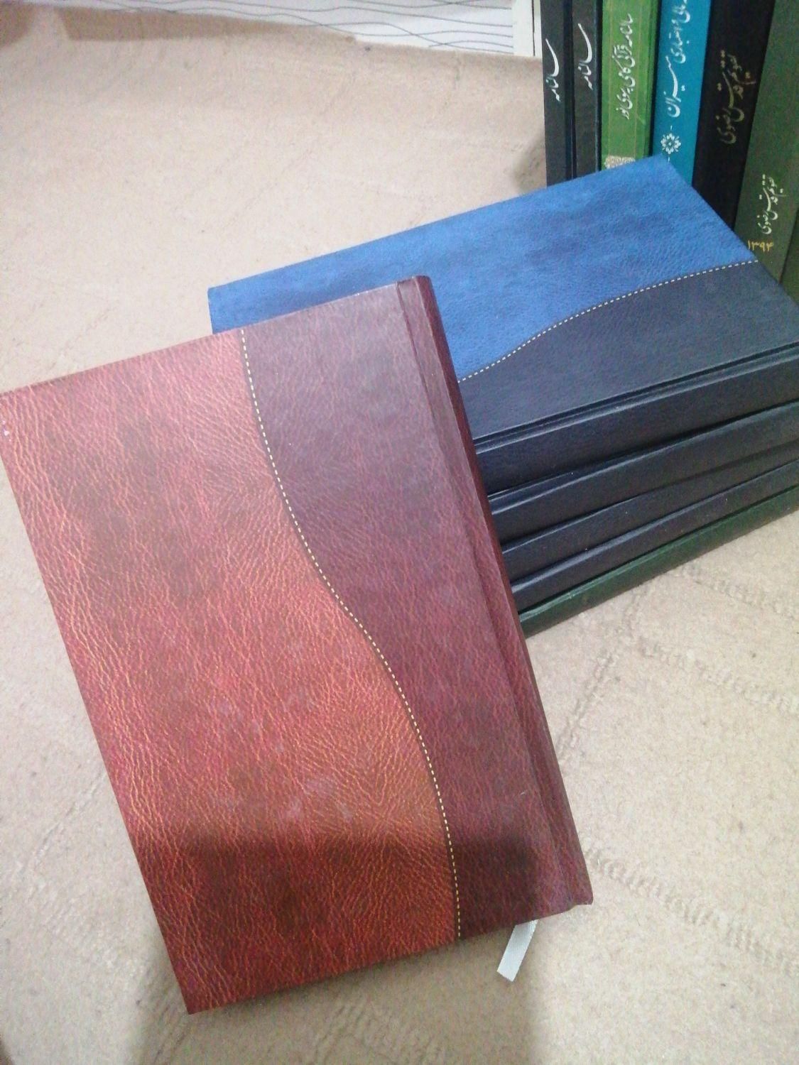 سررسید سر رسید تقویم تارخ گذشته دفتر ۲۰۰ برگ لوکس|لوازم التحریر|مشهد, رستگار|دیوار