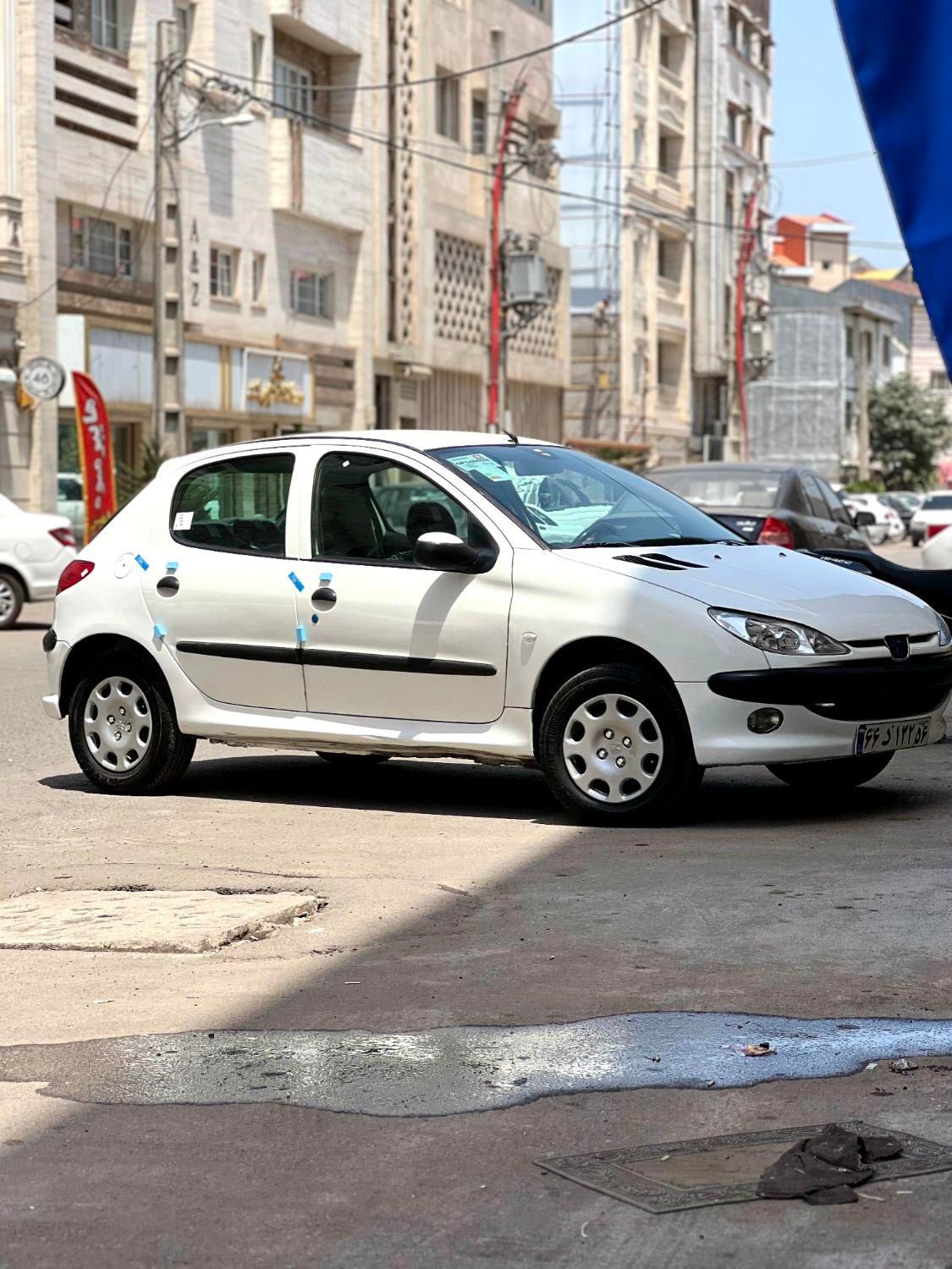 پژو 206 تیپ ۲، مدل ۱۳۸۹|خودرو سواری و وانت|رشت, استقامت 1|دیوار
