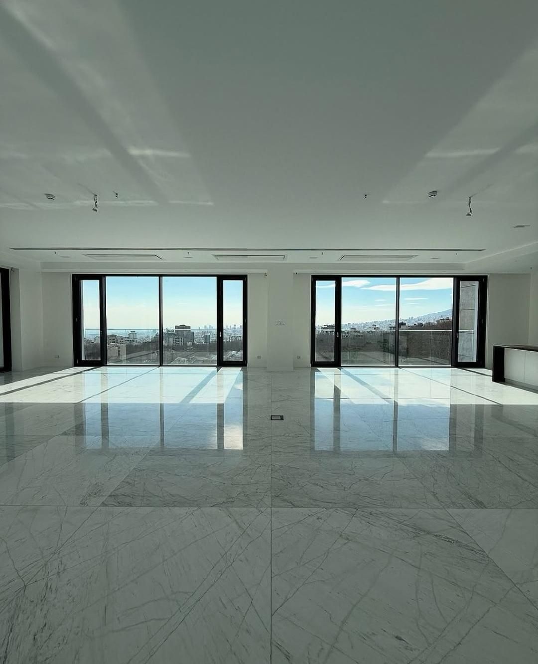 پنت هاوس 400متر 4 خوابه نوساز 45 مترتراس|فروش آپارتمان|تهران, کامرانیه|دیوار