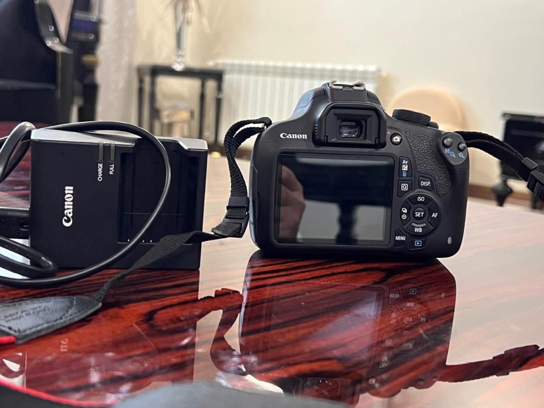 دوربین عکاسی canon     Eos1200D|دوربین عکاسی و فیلم‌برداری|تهران, دریاچه شهدای خلیج فارس|دیوار
