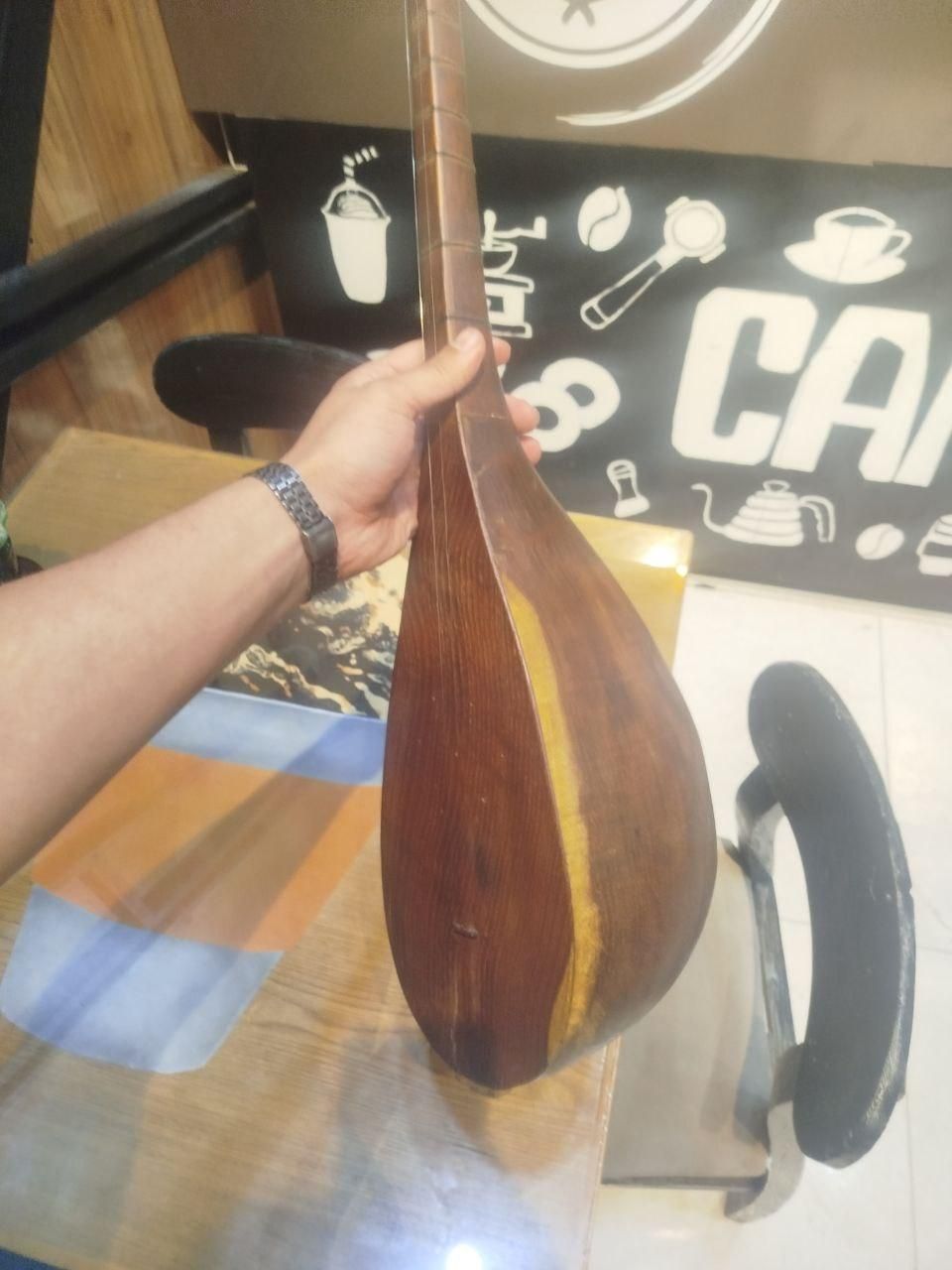 دوتار خراسان شمالی|سازهای سنتی|نیشابور, هفده شهریور|دیوار