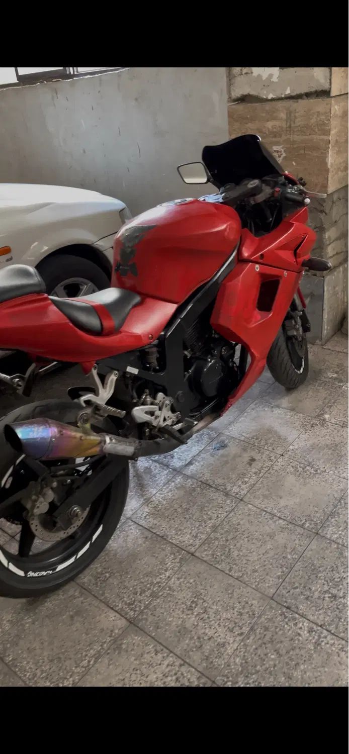 هیوسانگgtr250مدل89|موتورسیکلت|تهران, آبشار تهران (دریاچه)|دیوار