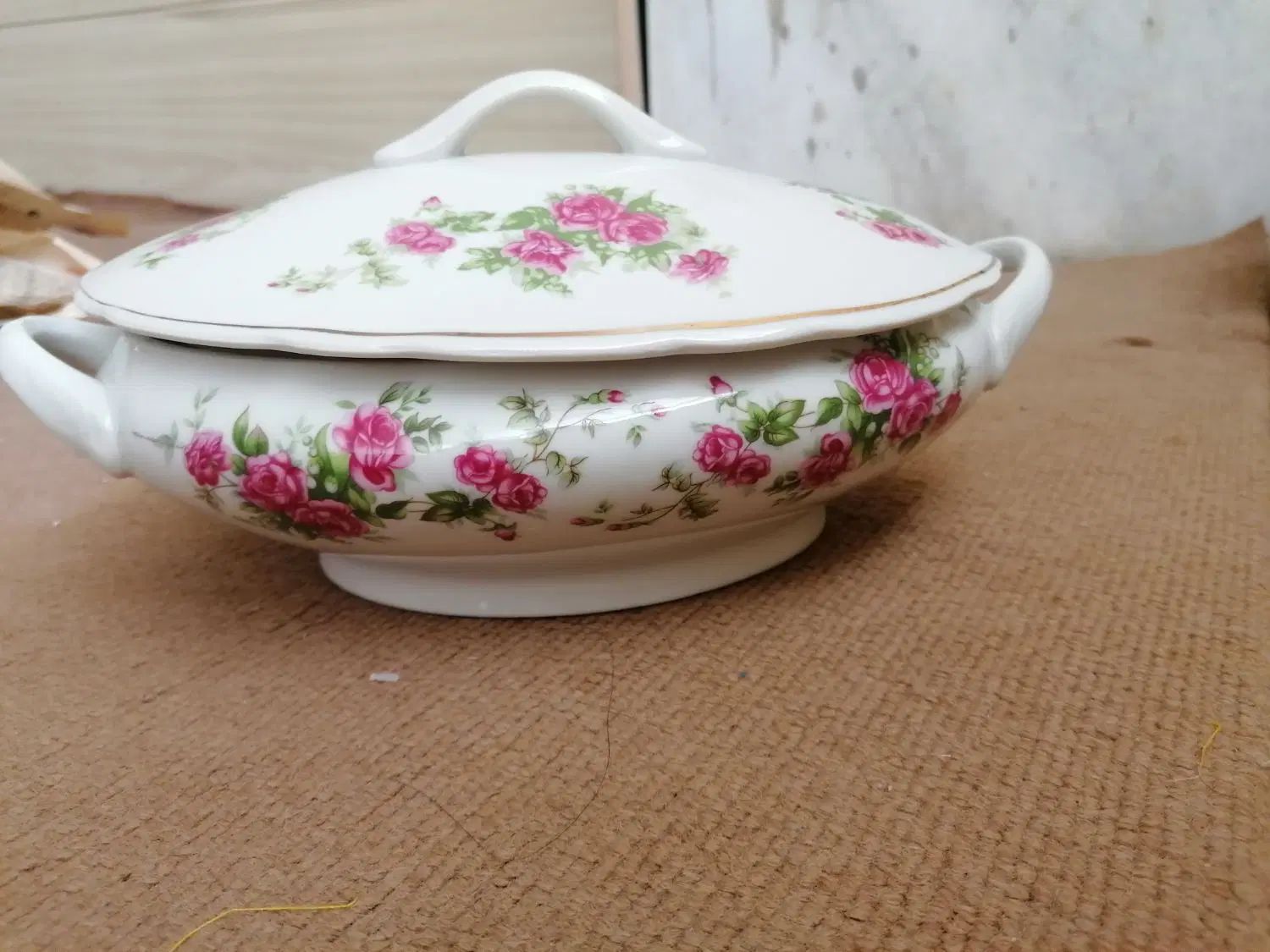 سوپخوری گل سرخی ژاپنی نونو|ظروف سرو و پذیرایی|اصفهان, کوی امام جعفر صادق|دیوار