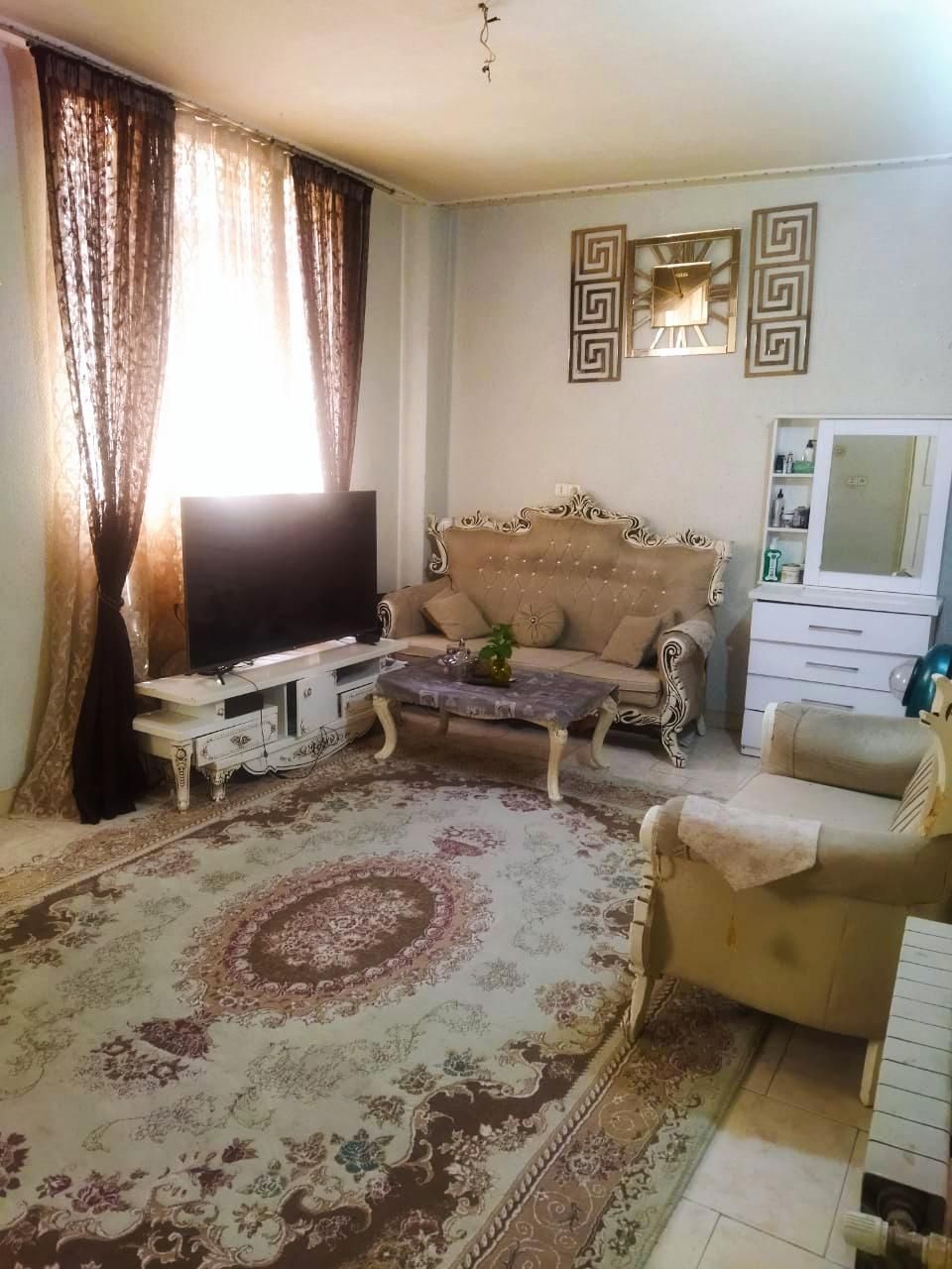 46 متر/کوچه مافی/امیر بهادر/انباری/پارکینگ موتور|اجارهٔ آپارتمان|تهران, قلمستان|دیوار