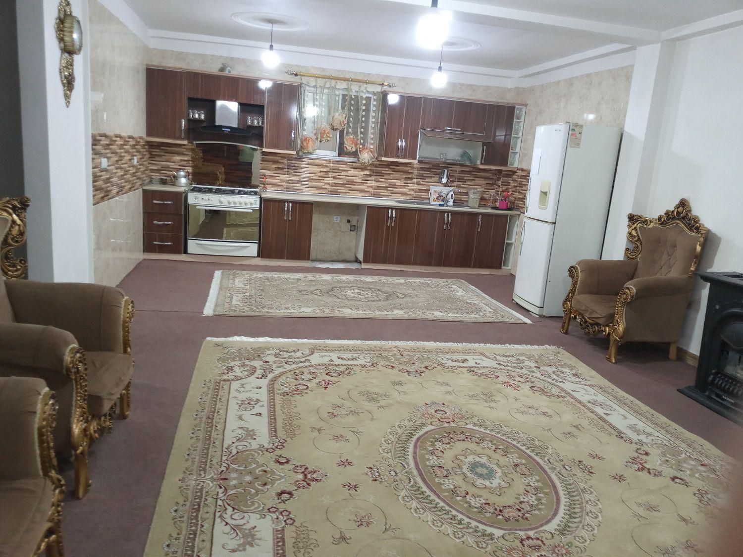 اجاره روزانه/هفتگی/ماهانه در مرکز تالش (هشتپر)|اجارهٔ کوتاه‌مدت آپارتمان و سوئیت|تالش, هشتپر|دیوار
