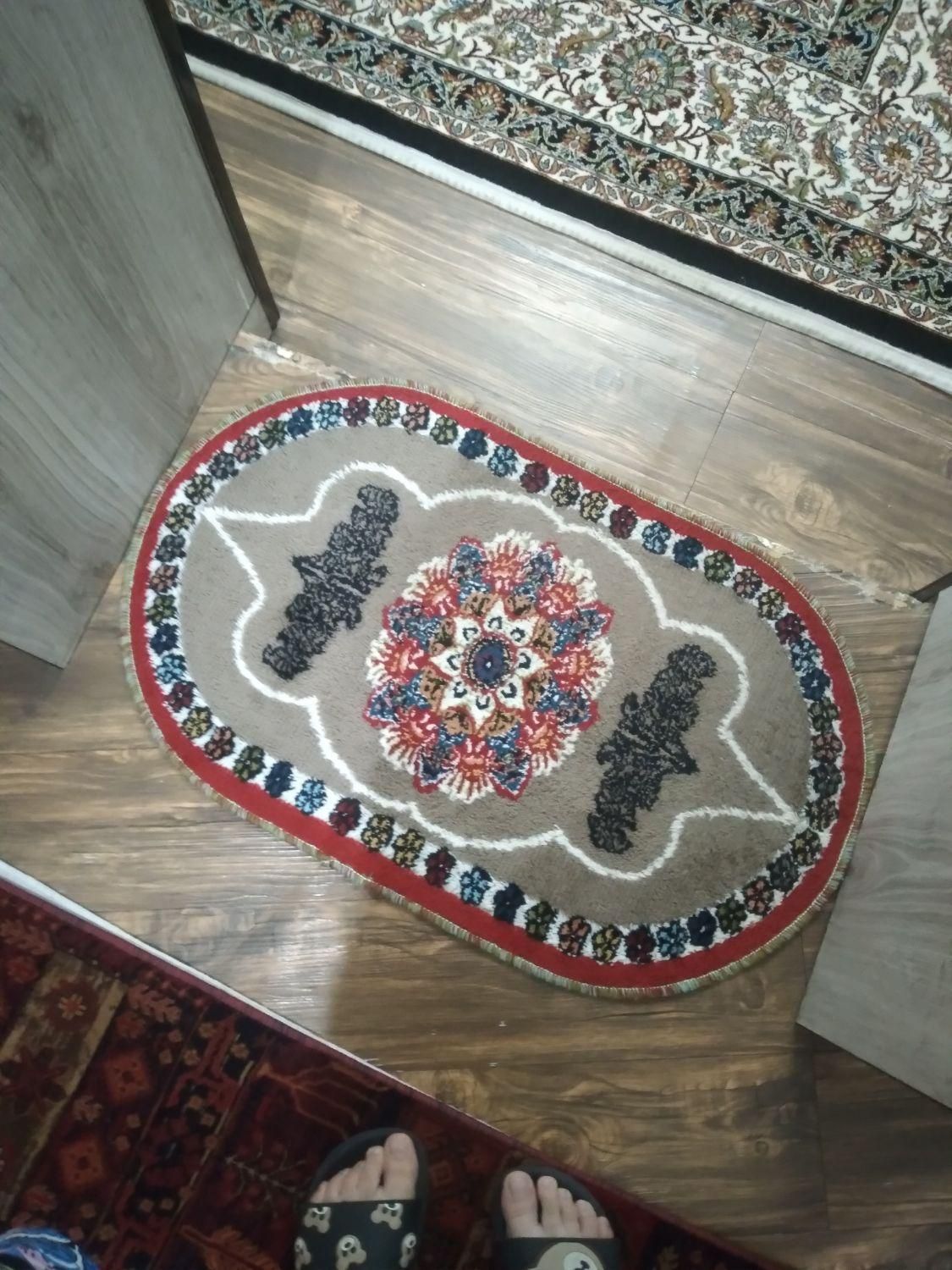 فرش لاکی ۴ متری|فرش|اراک, |دیوار