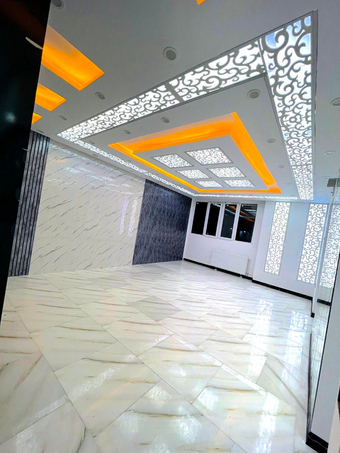 آپارتمان الماس شهر پذیرایی بزرگ ۹۸ متری|فروش آپارتمان|پرند, |دیوار