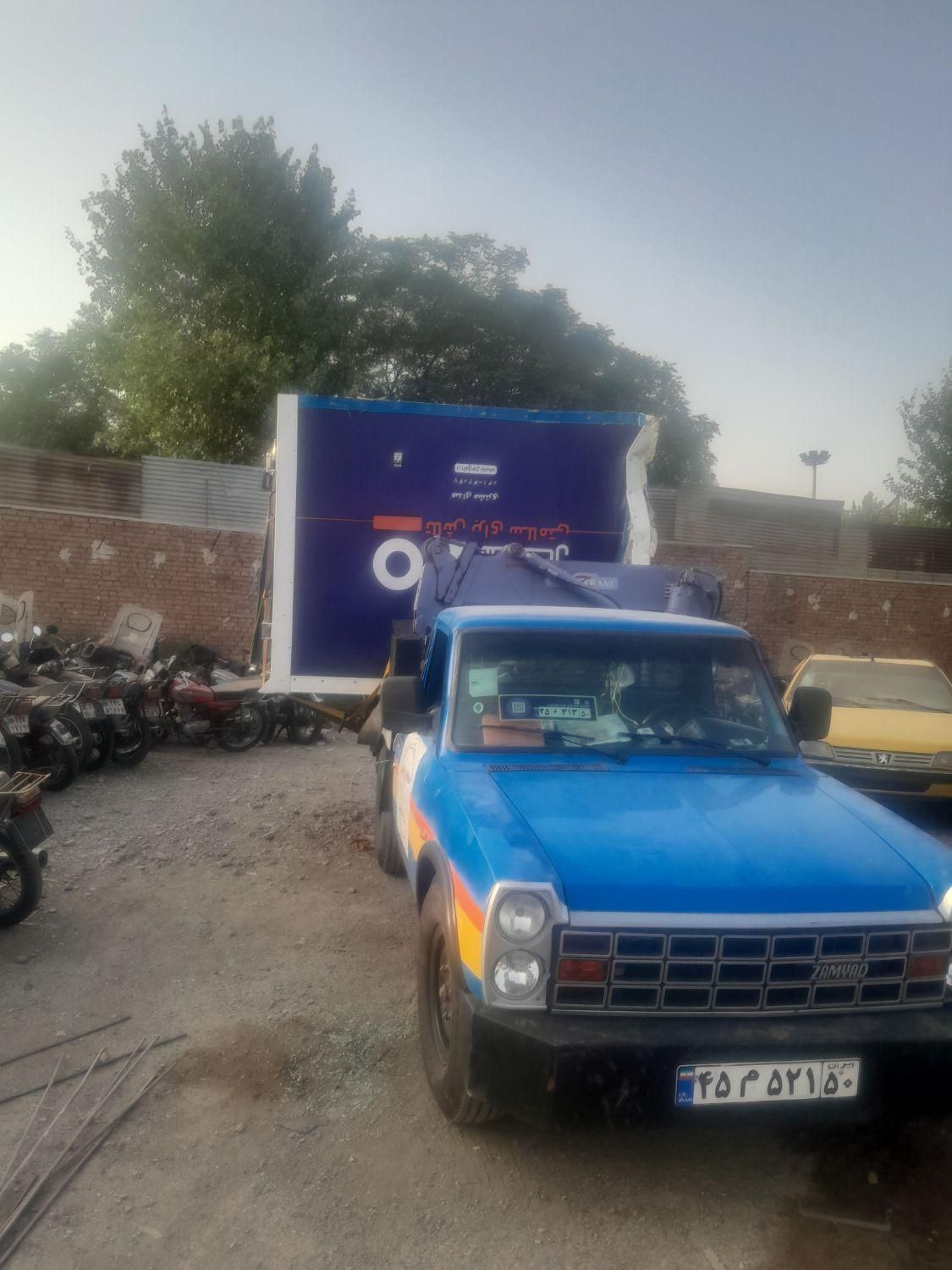 جرثقیل دکل نیسان چرخگیر|خدمات حمل و نقل|تهران, جمال‌زاده|دیوار