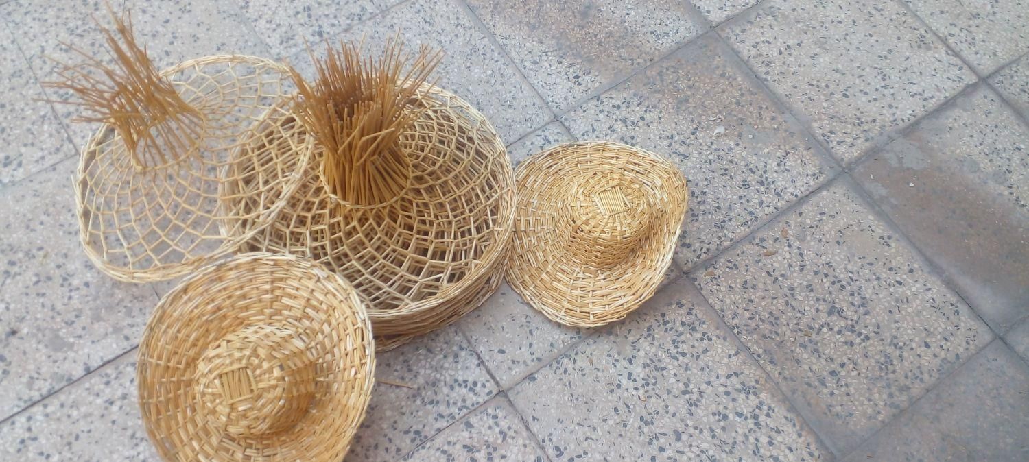 کلاه تعزینی حصیری  تعداد هرکدام ۱۸ عدد|صنایع دستی و سایر لوازم تزئینی|بومهن, |دیوار