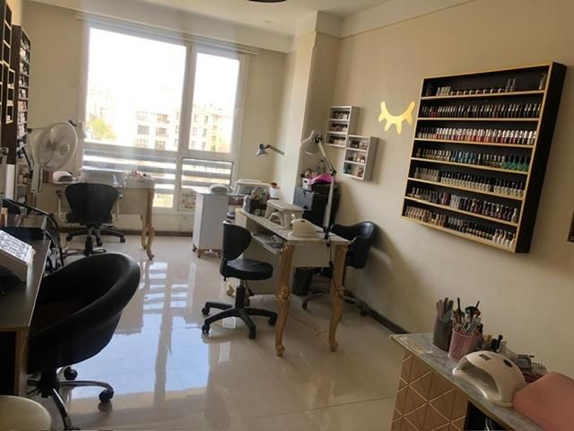 استخدام ناخن کار حرفه ای درصدی|استخدام درمانی، زیبایی، بهداشتی|تهران, شمس‌آباد|دیوار