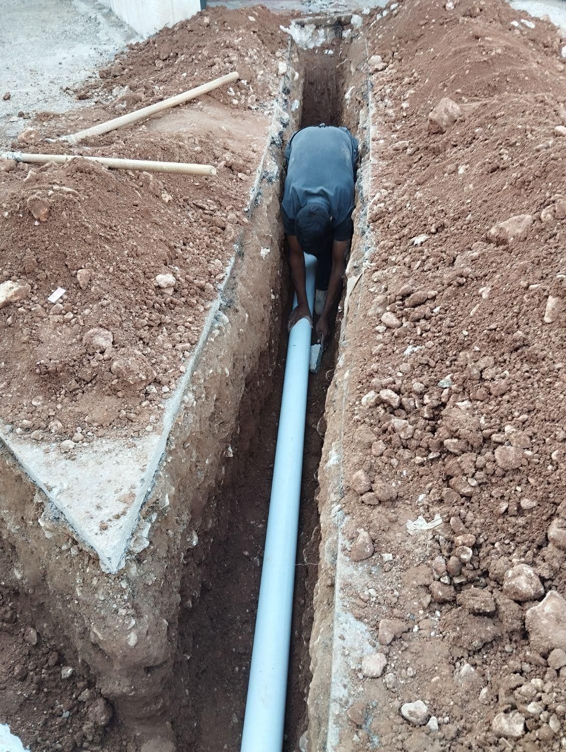 لوله کشی فاضلاب و نصب فاضلاب شهری|خدمات پیشه و مهارت|شیراز, دارالرحمه|دیوار