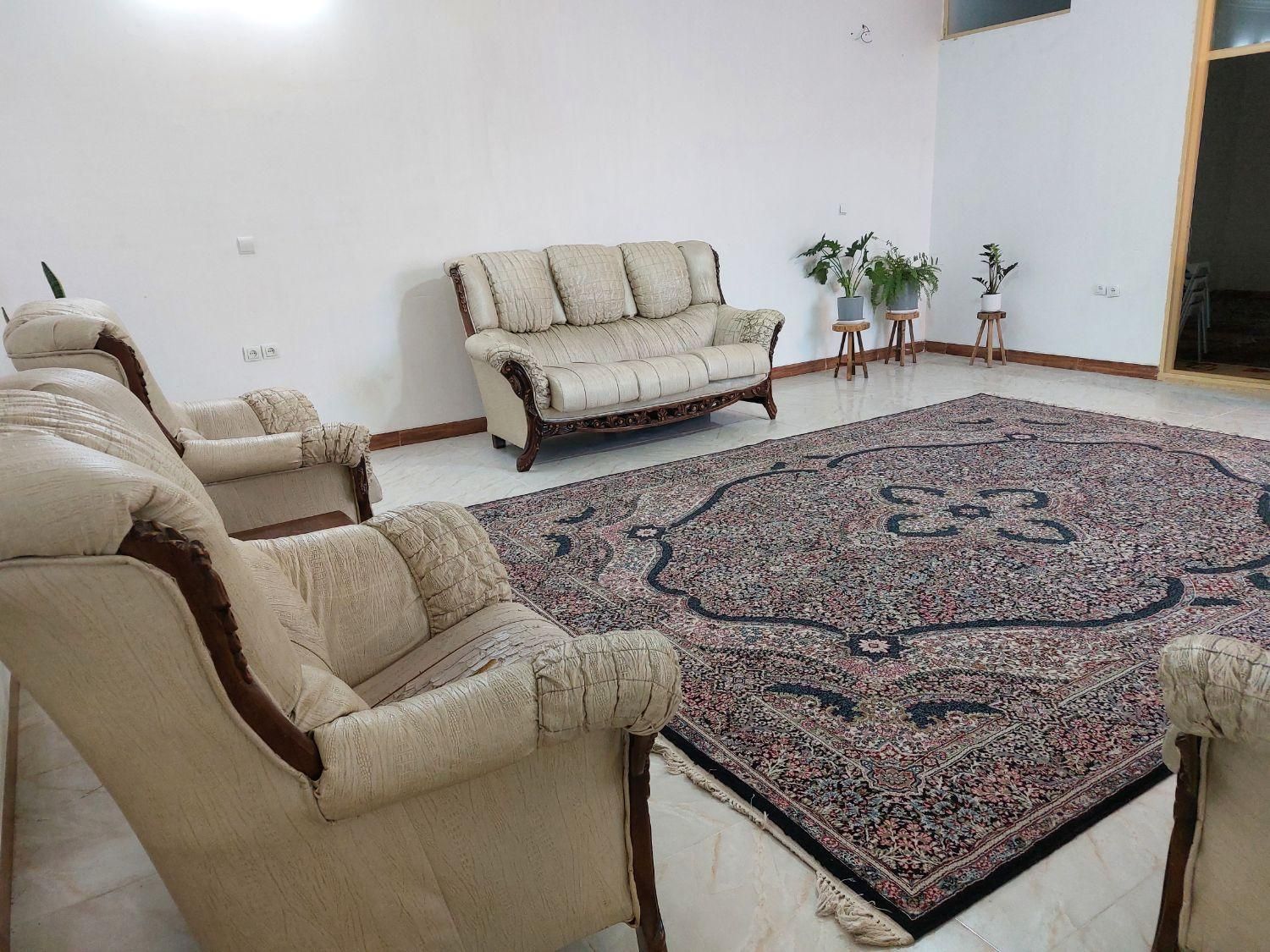 اجاره ویلا باغ هفت باغ کد ۰۳|اجارهٔ کوتاهمدت ویلا و باغ|کرمان, |دیوار