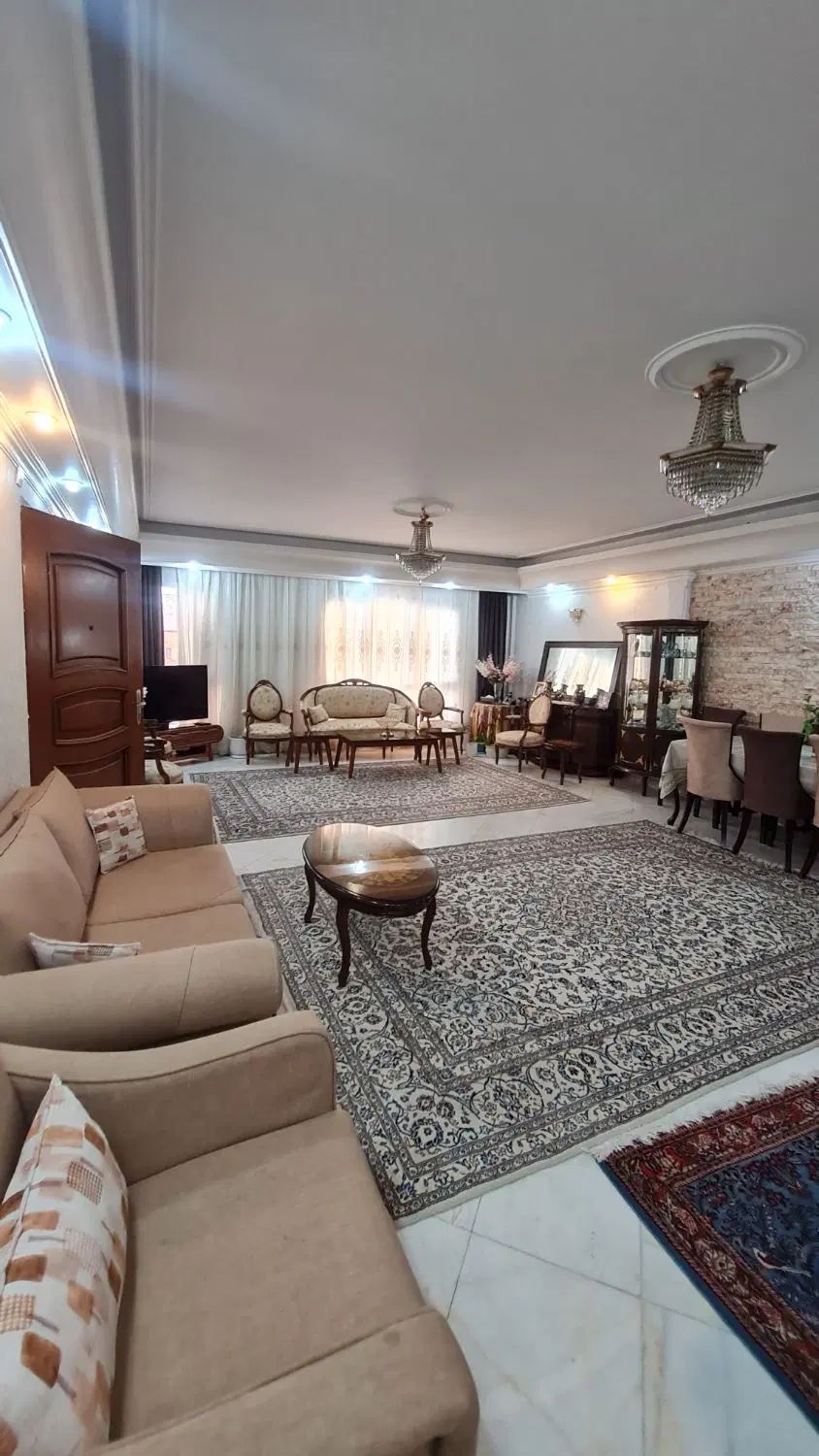 آپارتمان ۱۲۲متری/خیابان ایران قادری/تک واحدی/فول|فروش آپارتمان|تهران, ایران|دیوار
