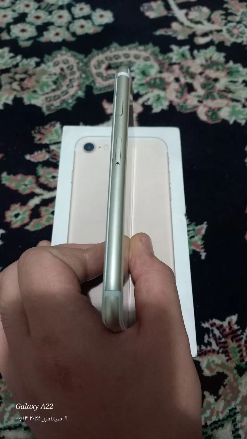 اپل iPhone 7 با حافظهٔ ۳۲ گیگابایت|موبایل|اسلام‌شهر, زرافشان|دیوار