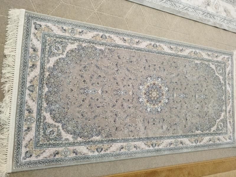 کناره فرش ماشینی 1500 شانه طوسی 1×2 متر|فرش|تهران, گلچین|دیوار