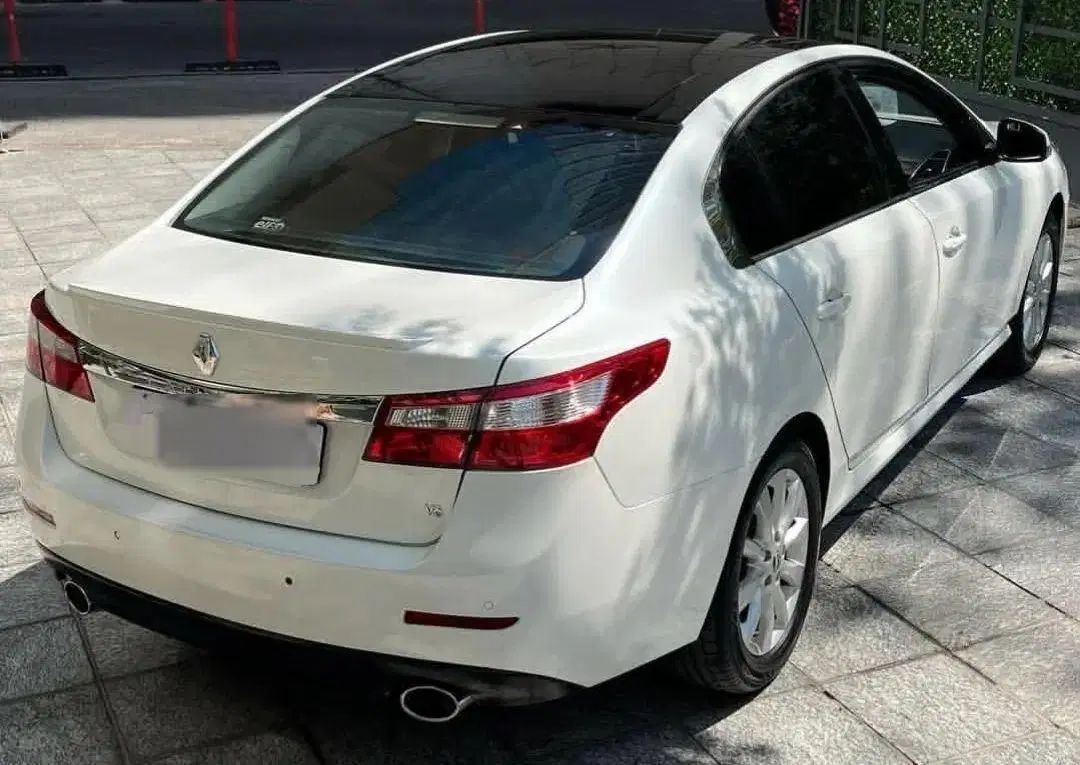 RENAULT LATITUDE 2012 FULL|خودرو سواری و وانت|تهران, حکیمیه|دیوار