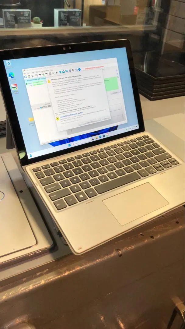 dell7210|رایانه همراه|تهران, میدان ولیعصر|دیوار