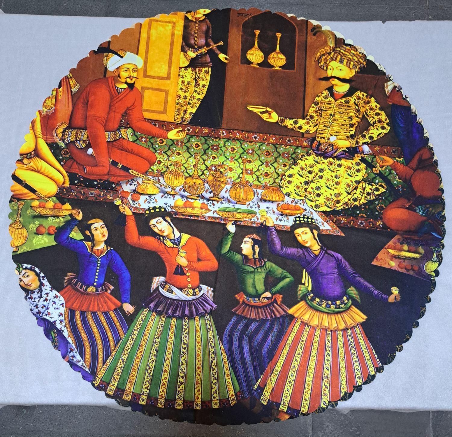 رومیزی گرد هفت سین، یلدایی، تابلویی|پرده، رانر، رومیزی|شیراز, سینما سعدی|دیوار