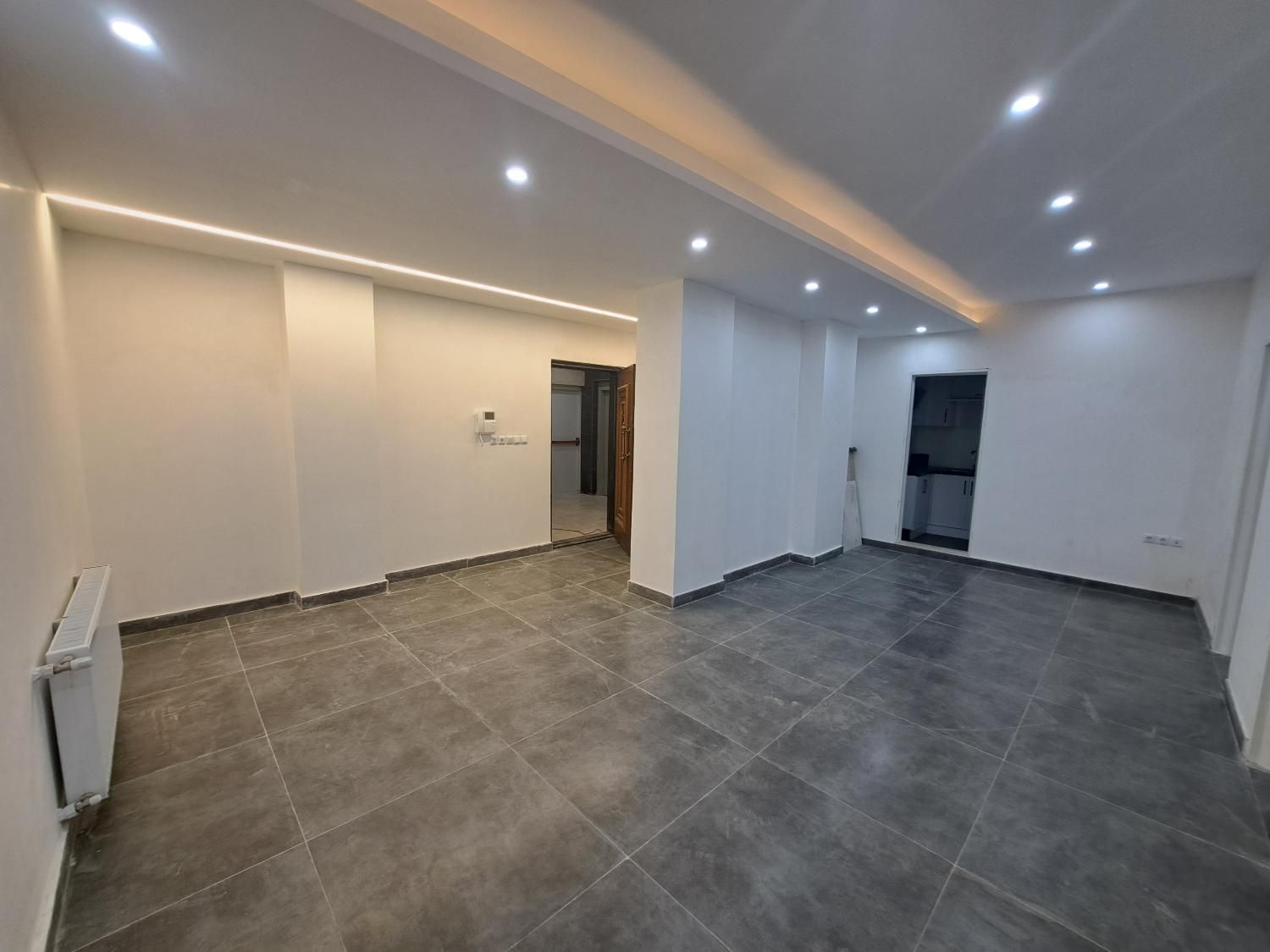 ۸۰متر/ چهارراه‌گلسار/ ۲خواب|فروش دفتر کار، اتاق اداری، مطب|رشت, گلسار|دیوار