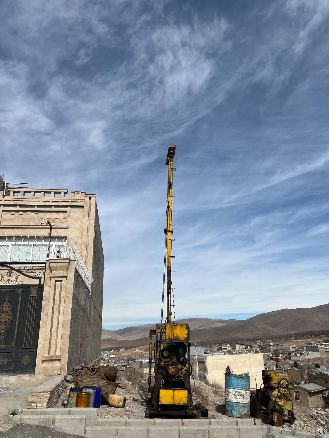 ۱۹۵ متر زمین مسکونی بر اصلی چمران با جواز ساخت|فروش زمین و ملک کلنگی|نهاوند, |دیوار