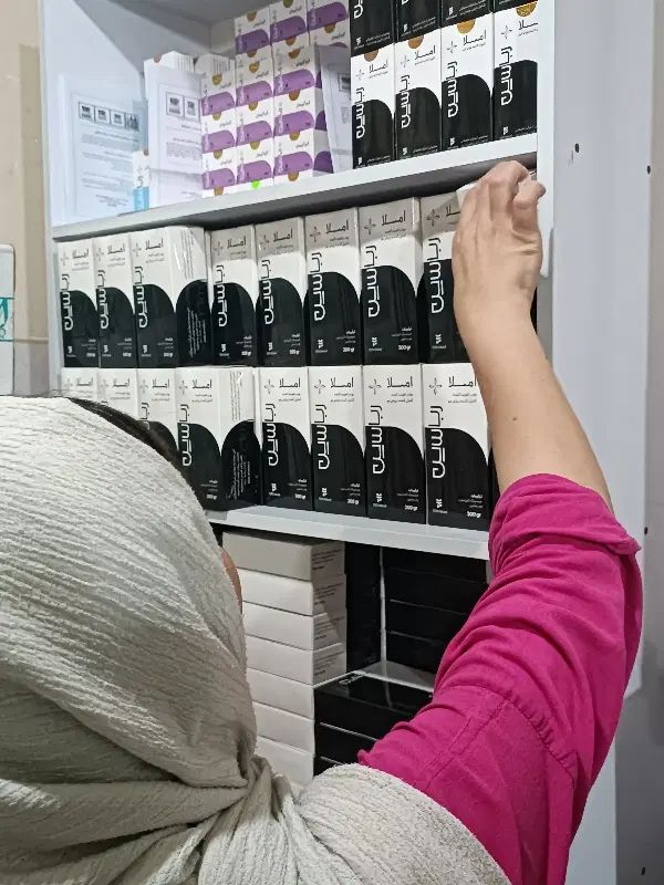 استخدام بسته بندی لوازم آرایشی و بهداشتی در شرکت|استخدام بازاریابی و فروش|کرمانشاه, |دیوار