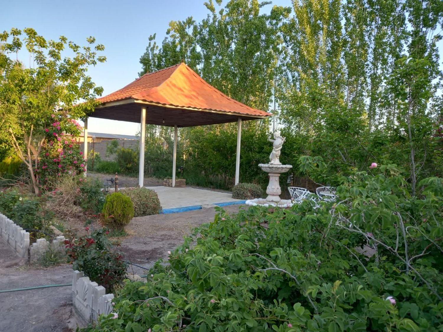 اجاره روزانه باغ ویلا ۱۷۰۰ متری|اجارهٔ کوتاهمدت ویلا و باغ|رفسنجان, |دیوار