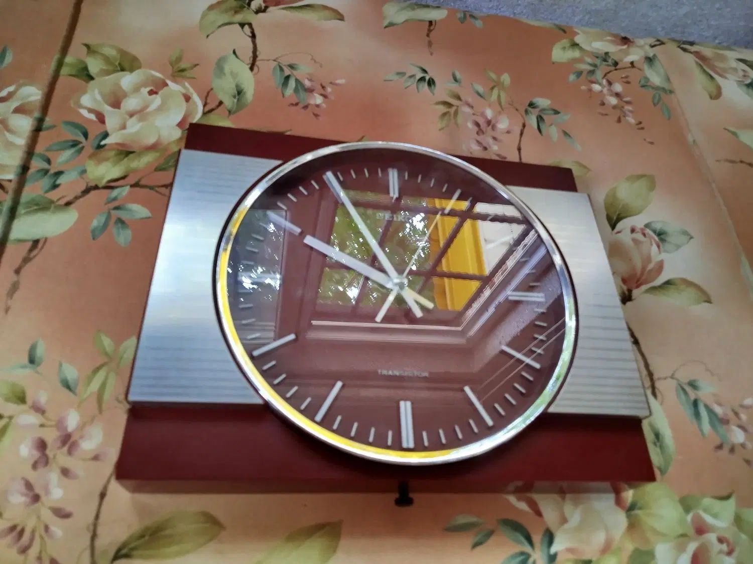 ساعت دیواری سیکو ژاپن اصل SEIKO قدیمی، سالم|ساعت دیواری و تزئینی|تهران, مرزداران|دیوار