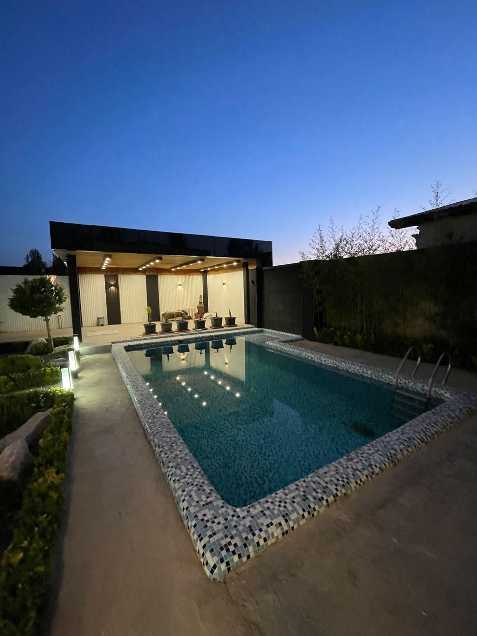 ۵۰۰متر ویلا مدرن شهرکی تهراندشت سرخاب چناران|فروش خانه و ویلا|کرج, فاز ۱ مهرشهر|دیوار