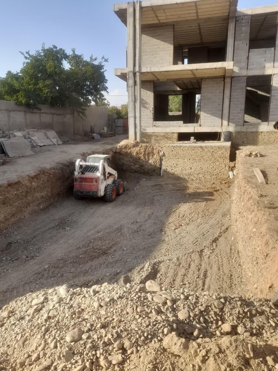 بابکت.حمل نخاله خاور کندن استخر.مینی بیل.خاکبرداری|خدمات حمل و نقل|کرج, کمال‌شهر|دیوار
