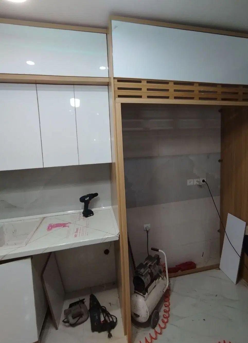 کابینت هایگلاس ترکیب هایگلاس و لیون روشن نئو|مصالح و تجهیزات ساختمان|تهران, یافت‌آباد|دیوار