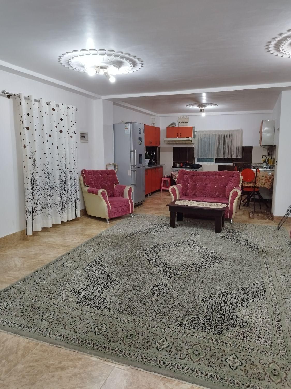 اجاره روزانه/هفتگی/ماهانه آپارتمان ۱۰۰ متری|اجارهٔ کوتاه‌مدت آپارتمان و سوئیت|رامسر, |دیوار