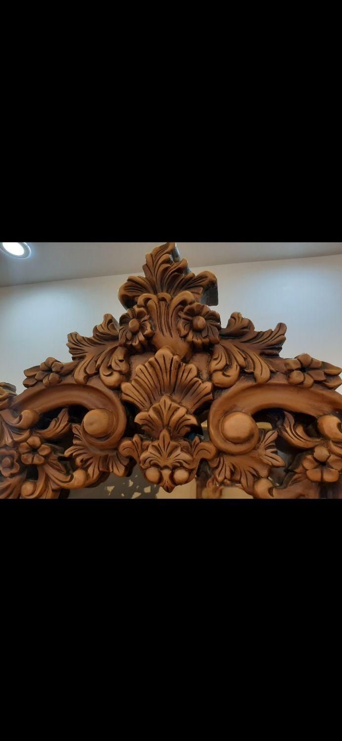 ویترین کنده کاری،چوب گردو،کارسفارشی|بوفه، ویترین، کنسول|اسلامشهر, شهرک قائمیه|دیوار