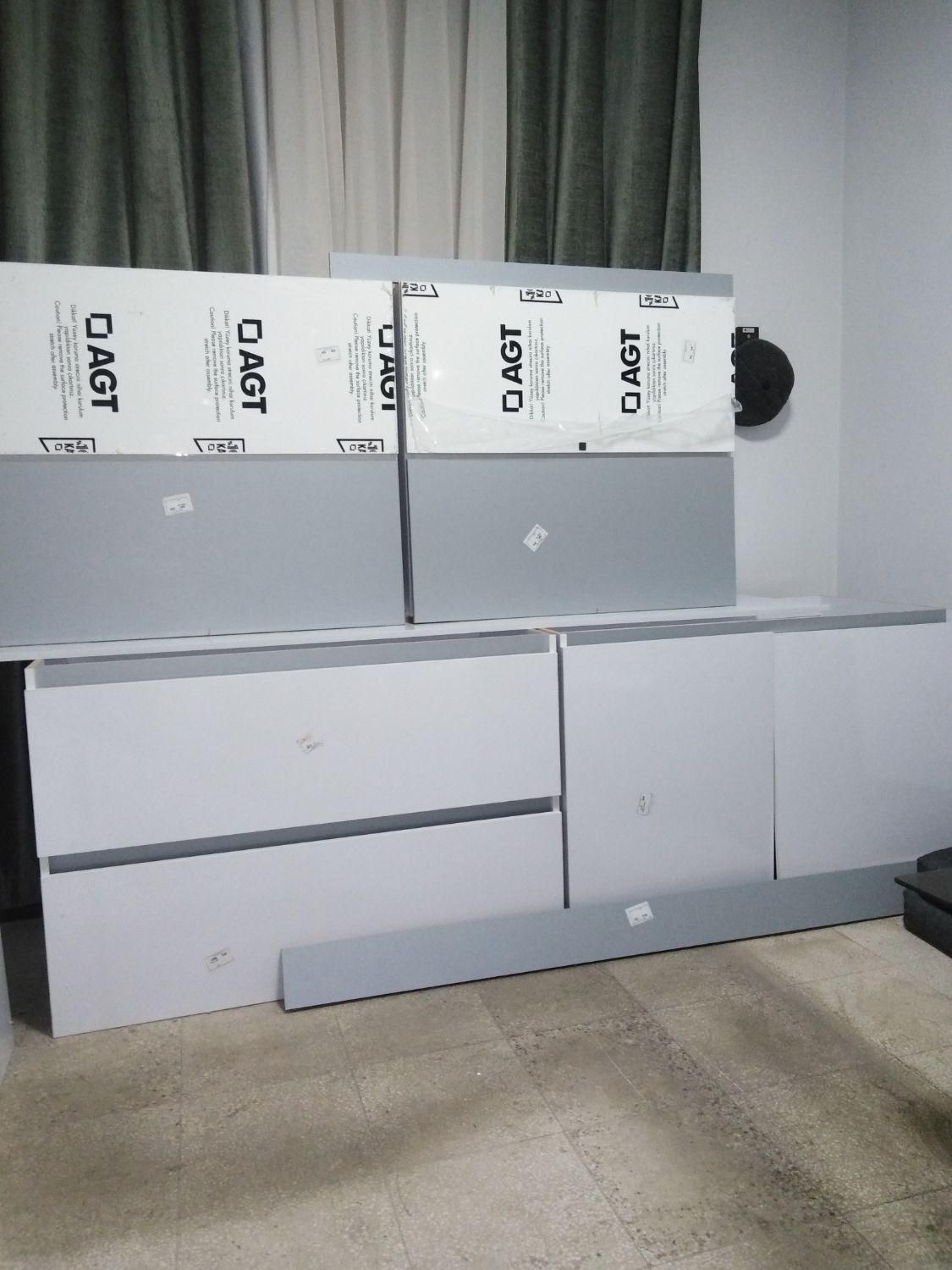 کابینت  سفید طوسی هایگلاس /استفاده نشده(دست دوم)|مصالح و تجهیزات ساختمان|شیراز, زرهی|دیوار