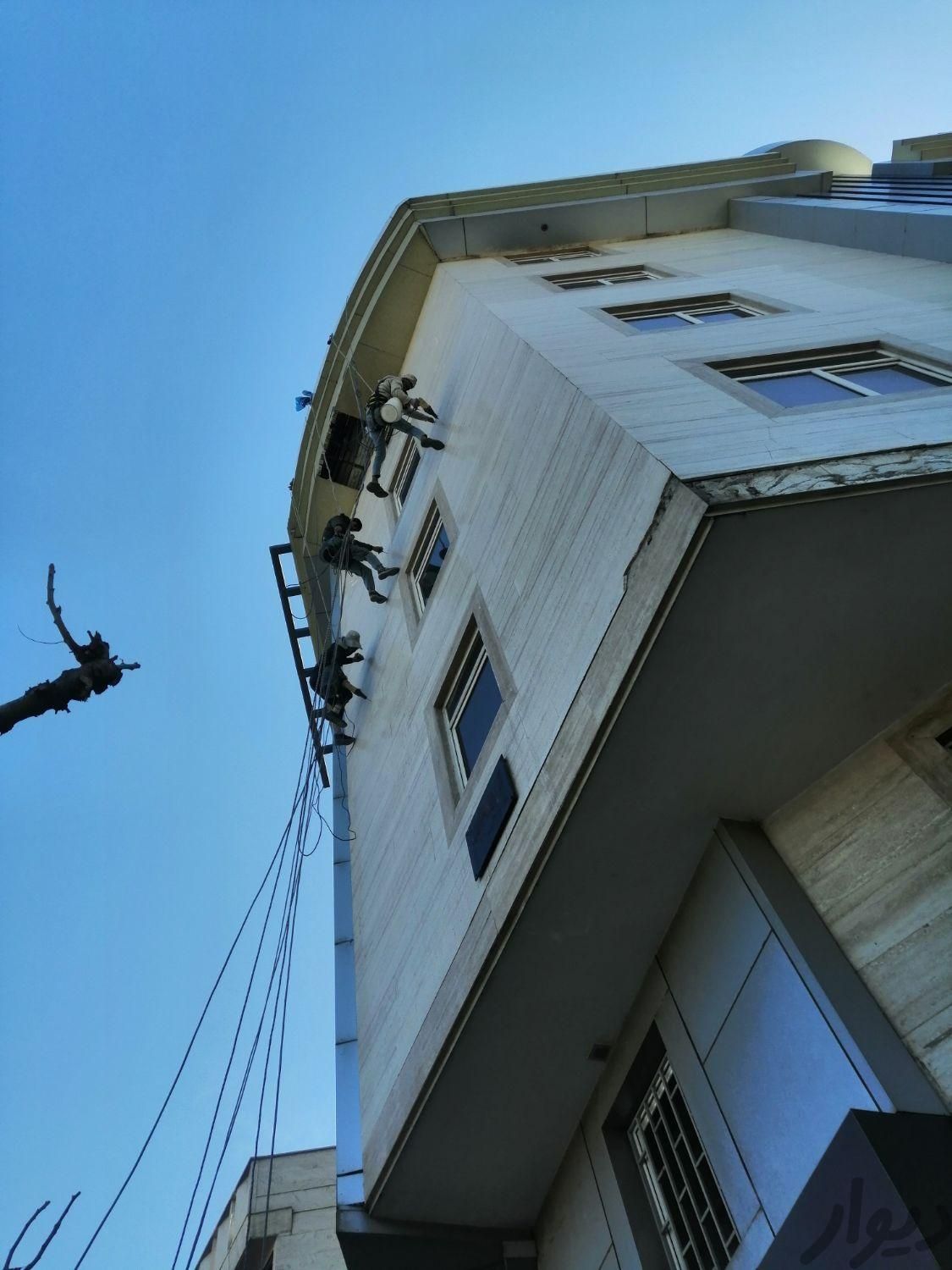 نصب تابلو،عایق کاری پیچ و رولپلاک اب بندی راپل|خدمات پیشه و مهارت|رشت, رشتیان|دیوار