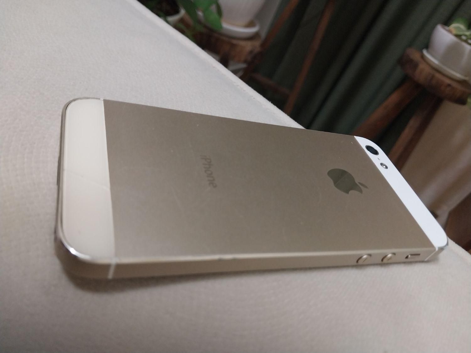 گوشی (A23)  و  گوشی ( iphone5s )|موبایل|تهران, افسریه|دیوار