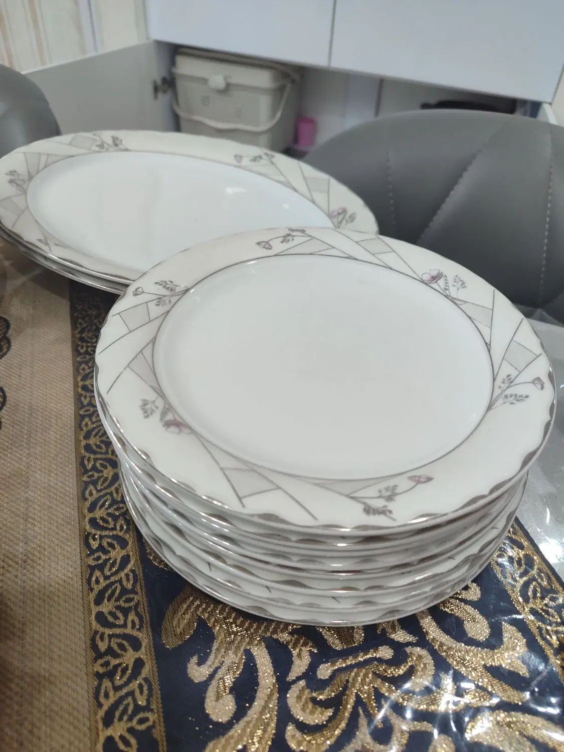 سرویس طوس چینی|ظروف سرو و پذیرایی|مشهد, گاز|دیوار
