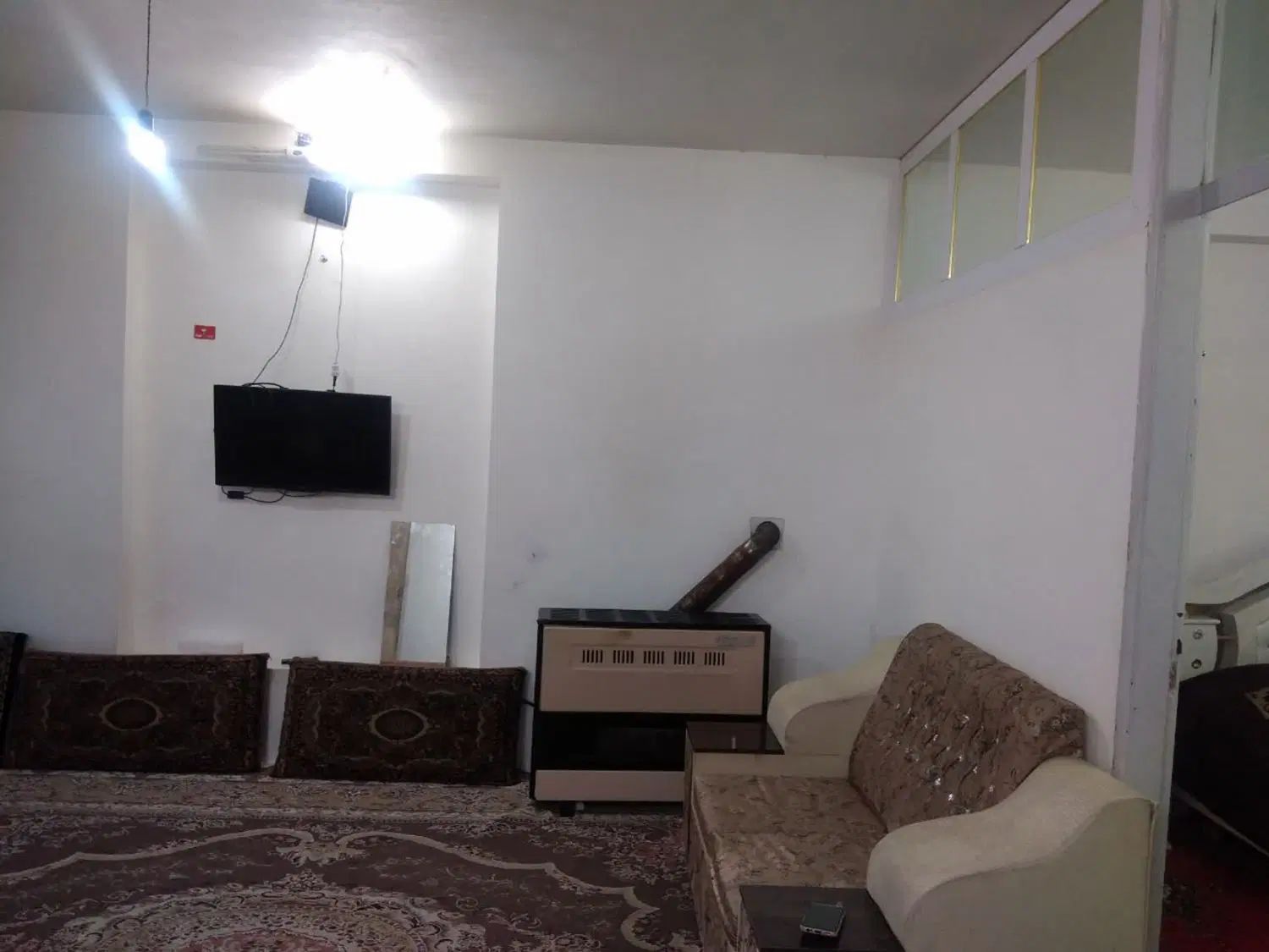 خانه مبله اجاره روزانه ماهانه و هفتگی نزدیک حرم|اجارهٔ کوتاه‌مدت آپارتمان و سوئیت|مشهد, طلاب|دیوار