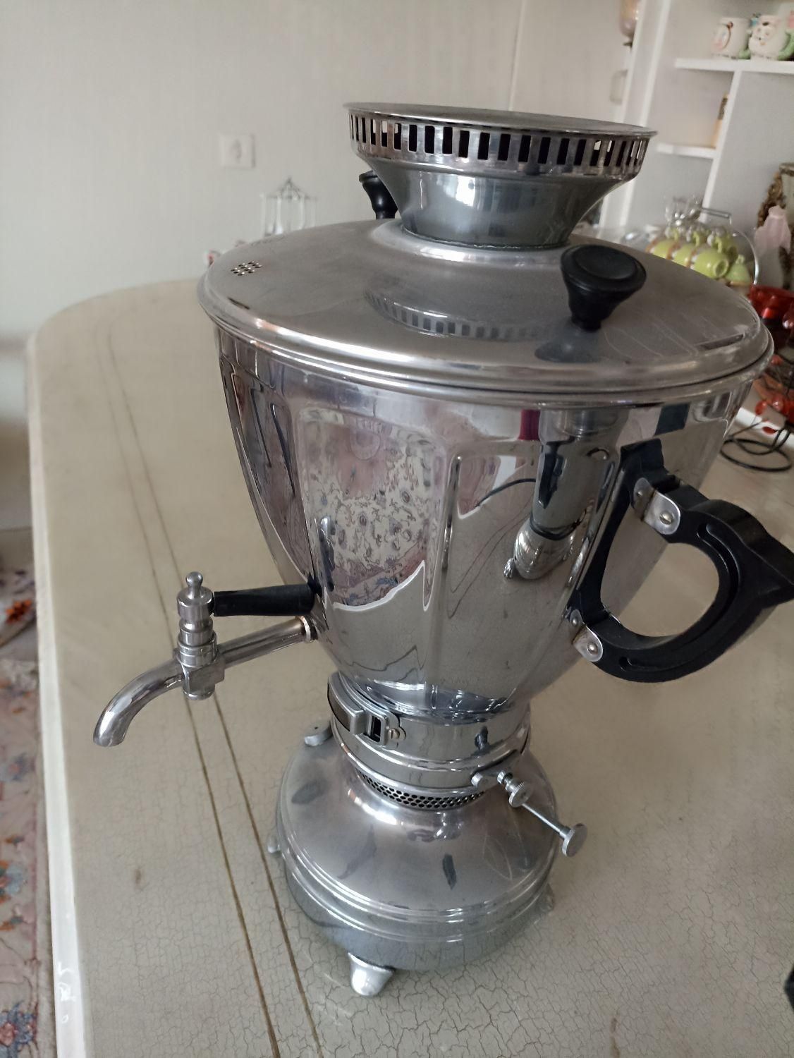 سماور نفتی قدیمی|سماور، چای‌ساز، قهوه‌ساز|تبریز, |دیوار