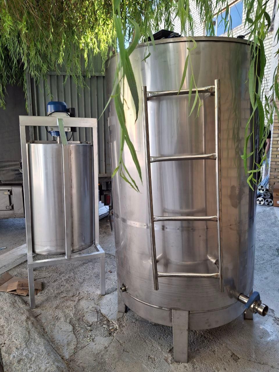 دیگ پاتیل پخت شیر شیره انگور،رب لبنیاتی دامداری|ماشین‌آلات صنعتی|شیراز, احمدآباد|دیوار