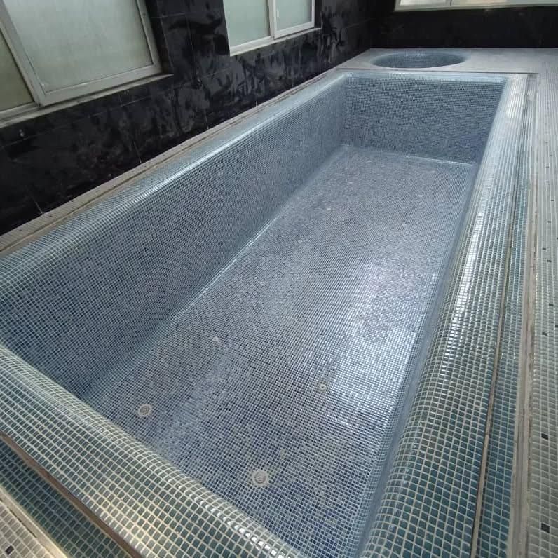 استخر و جکوزی صفرتاصد سرامیک و عایق بندی|خدمات پیشه و مهارت|تهران, ونک|دیوار