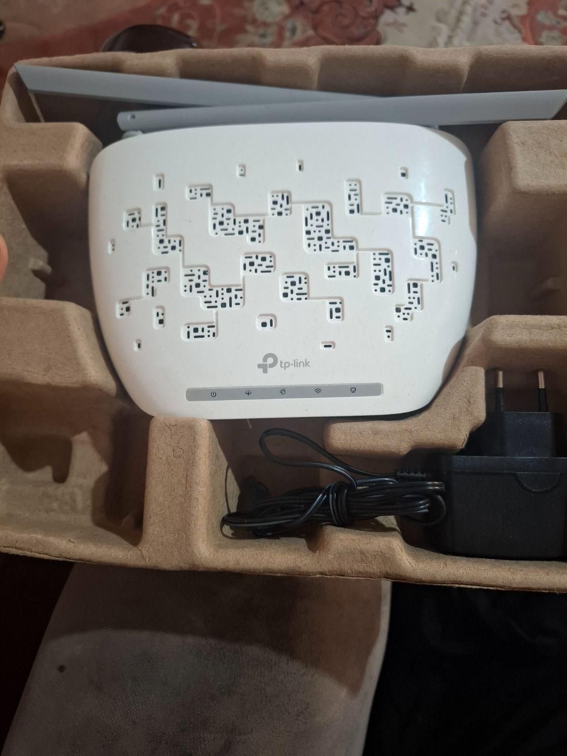 دستگاه مودم tp-link نو نو|مودم و تجهیزات شبکه|سقز, |دیوار
