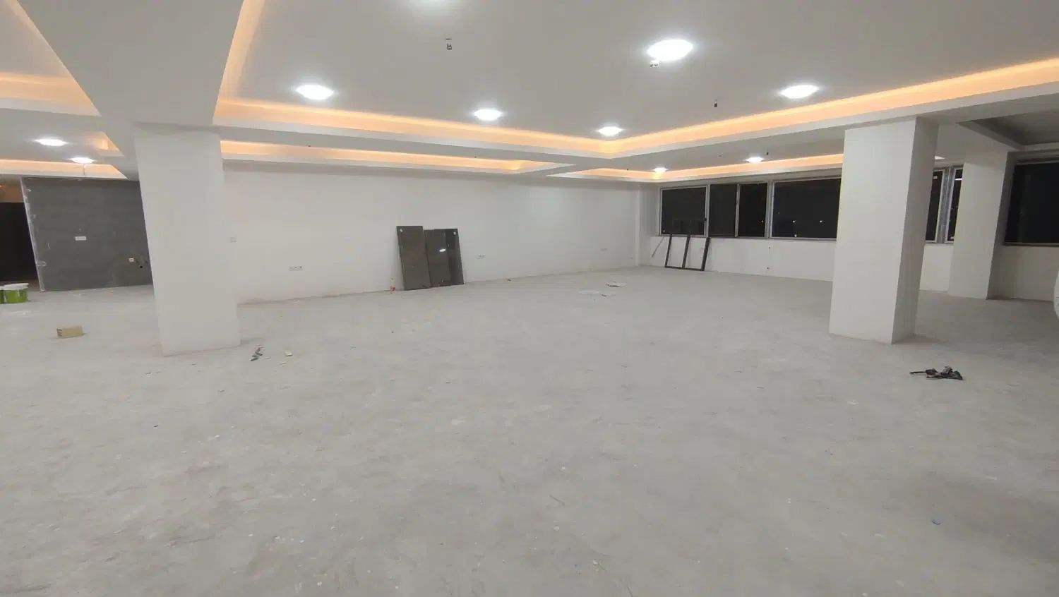 رهن اجاره باشگاه ورزشی ۳۰۰متر فلت/محدوده پادادشهر|اجارهٔ دفتر کار، اتاق اداری، مطب|اهواز, کوی جانبازان(دانش)|دیوار