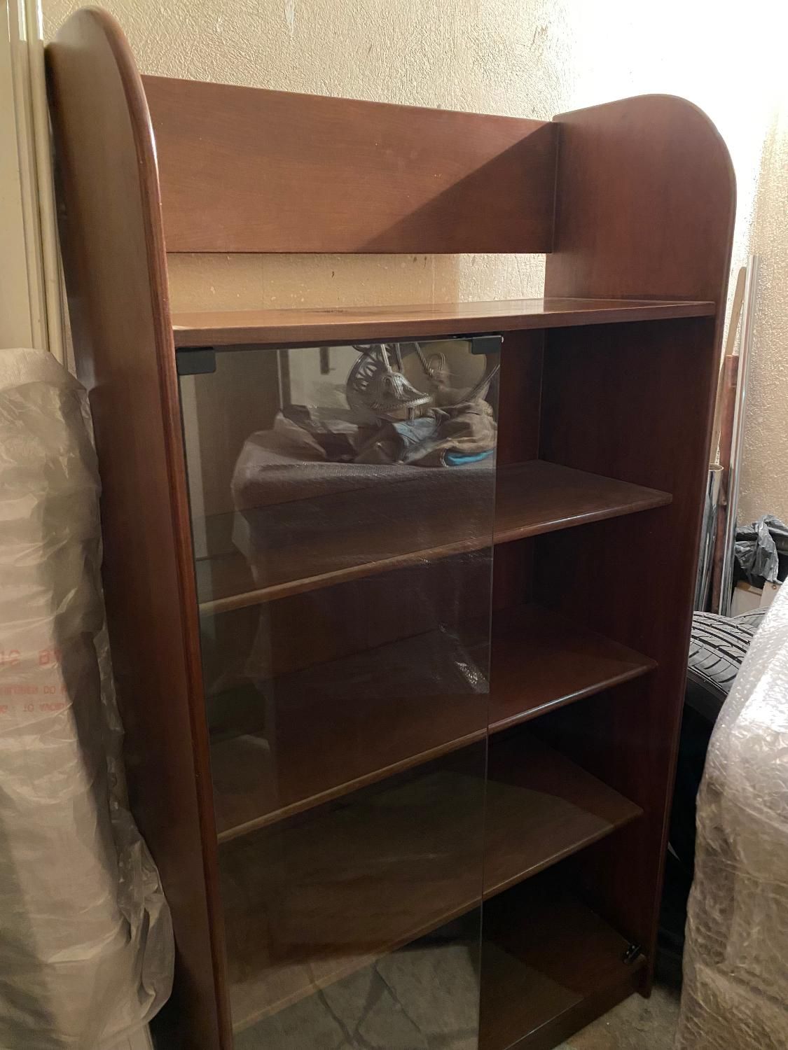 کتابخانه از جنس چوب به ابعاد 1.30 در 80|کتابخانه، شلف، قفسه‌های دیواری|تهران, هروی|دیوار