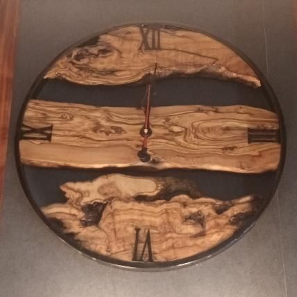 انواع ساعت های چوبی روستیک با چوب زیتون|ساعت دیواری و تزئینی|اندیشه, اندیشه فاز ۱|دیوار